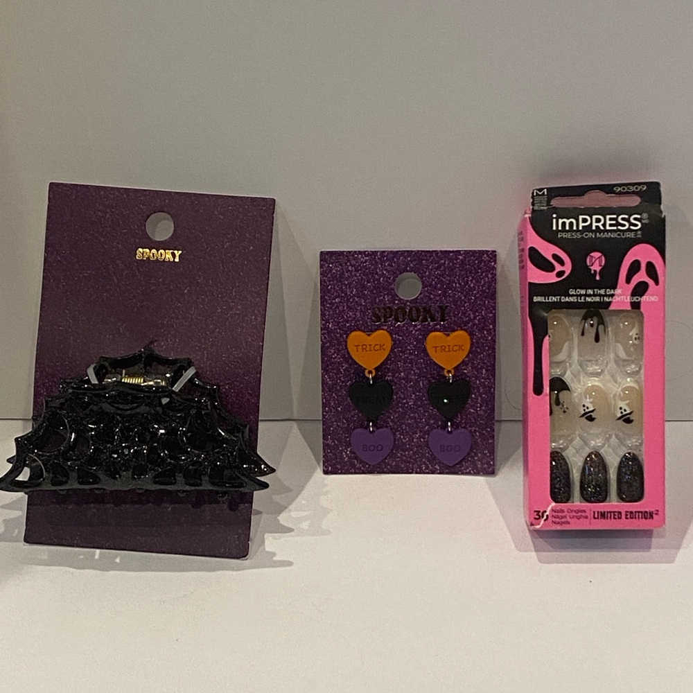 3-Piece Bundle of Halloween-Themed Accessories Earrings Hair Jaw Clips Nails NWT
